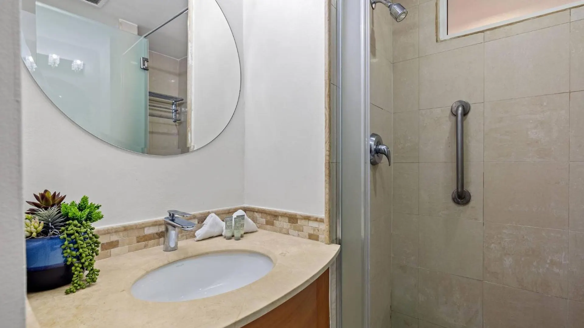 Appartement Sunrise View Studio | Balcony & Pool Access San Juan Puerto Rico