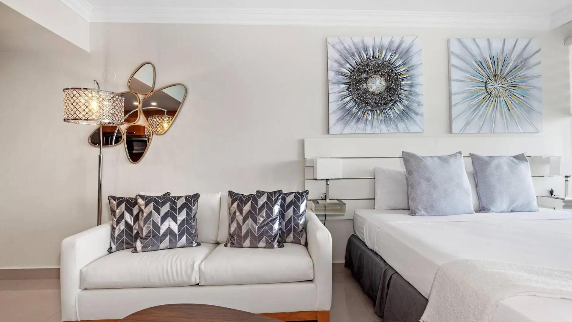 Appartement Sunrise View Studio | Balcony & Pool Access San Juan