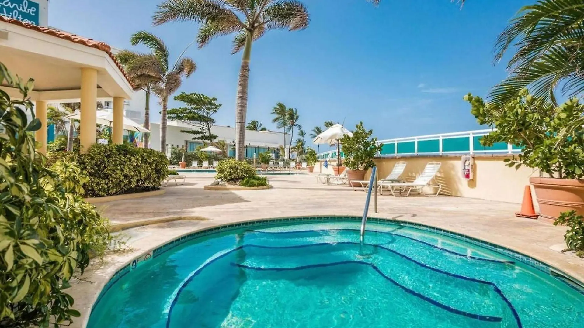 Sunrise View Studio | Balcony & Pool Access San Juan 0*,  Porto Rico